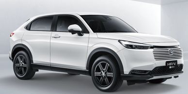 台中自駕租車 HR-V油電車款、台中租車、台中機場租車、逢甲租車、台中便宜租車