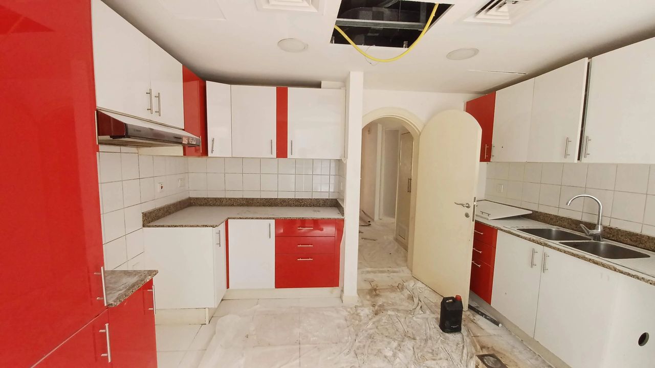 Before Kitchen Renovation of a Villa in Dubai Before Kitchen Renovation of a Villa in Dubai