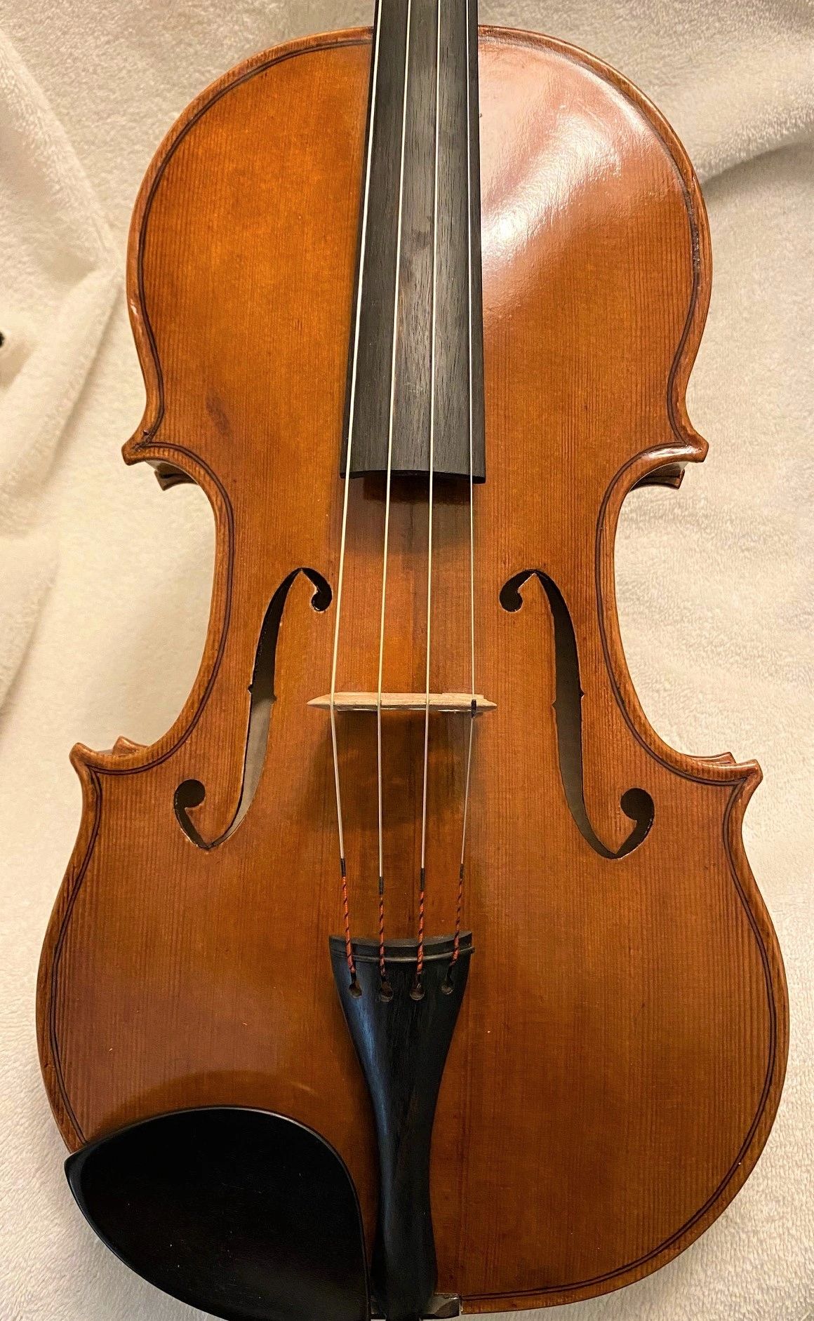 Varnishing completed, ready to play