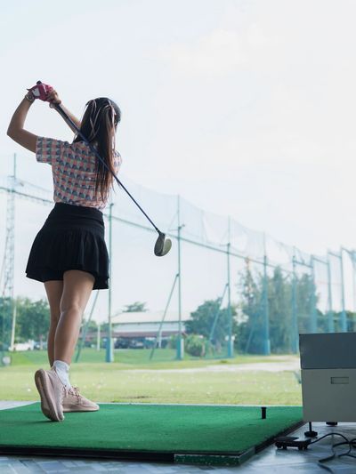 BOSTON UNIVERSITY GIRLS GOLF CLINIC
