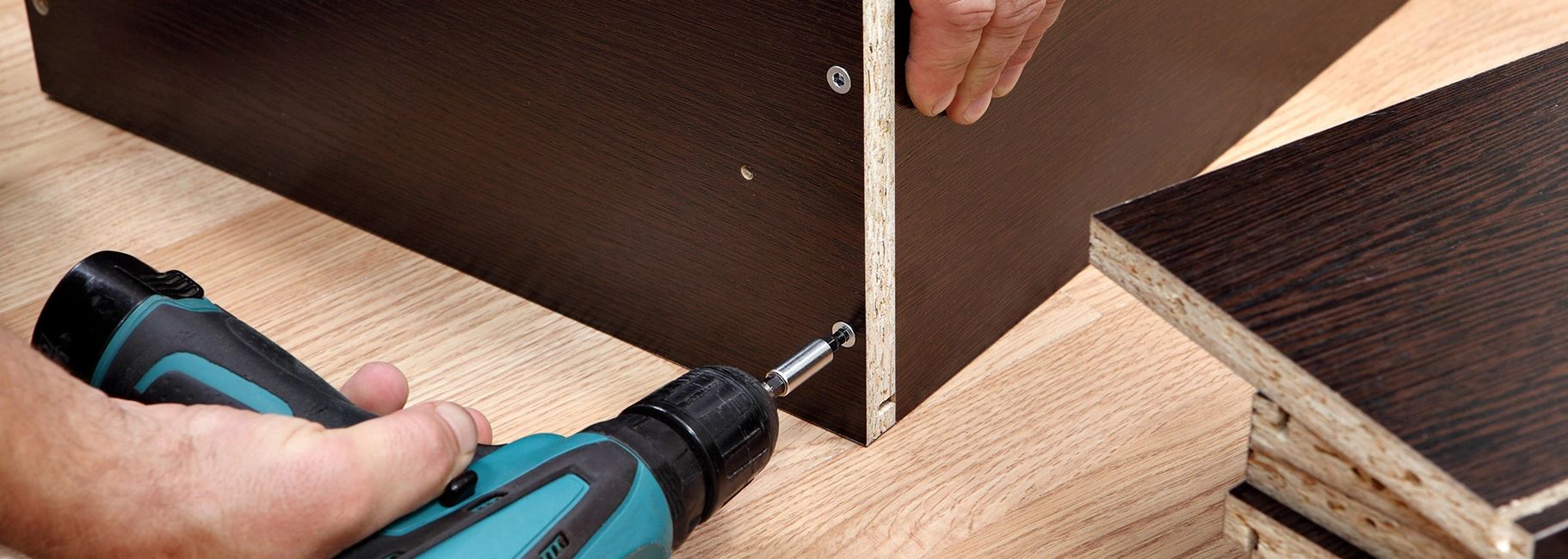 Furniture Assembly Madaflo Craftman