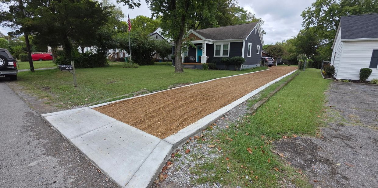 Permeable gravel driveway installation in Nashville TN by Tennessee LandSculpture.