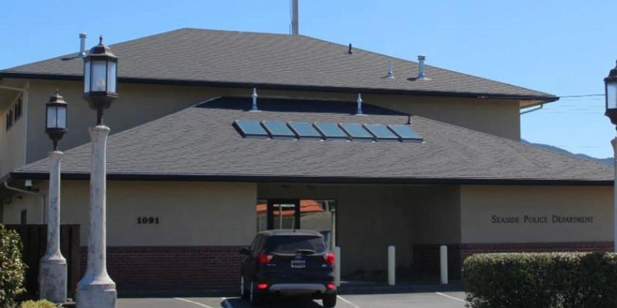 seaside-police-department-new-siding-install