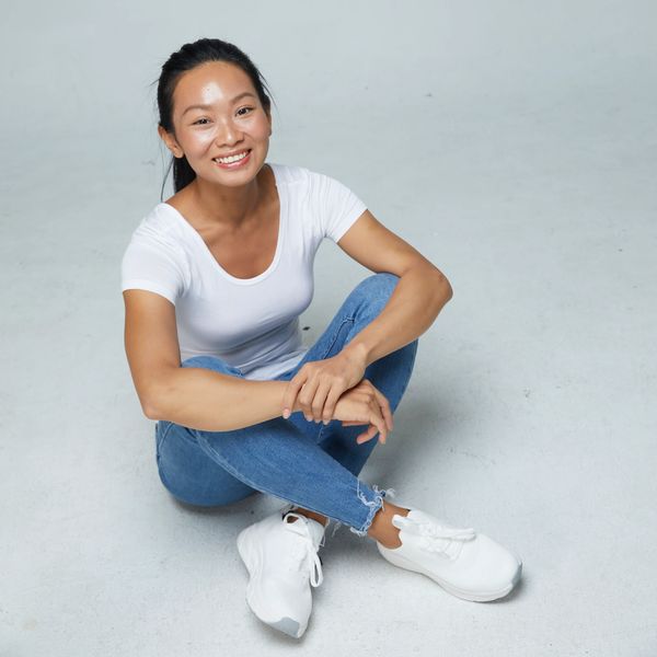 smile, sunshine, tan, asian girl, actress, actor, white, jeans, teeth, clinic, pony tail, love