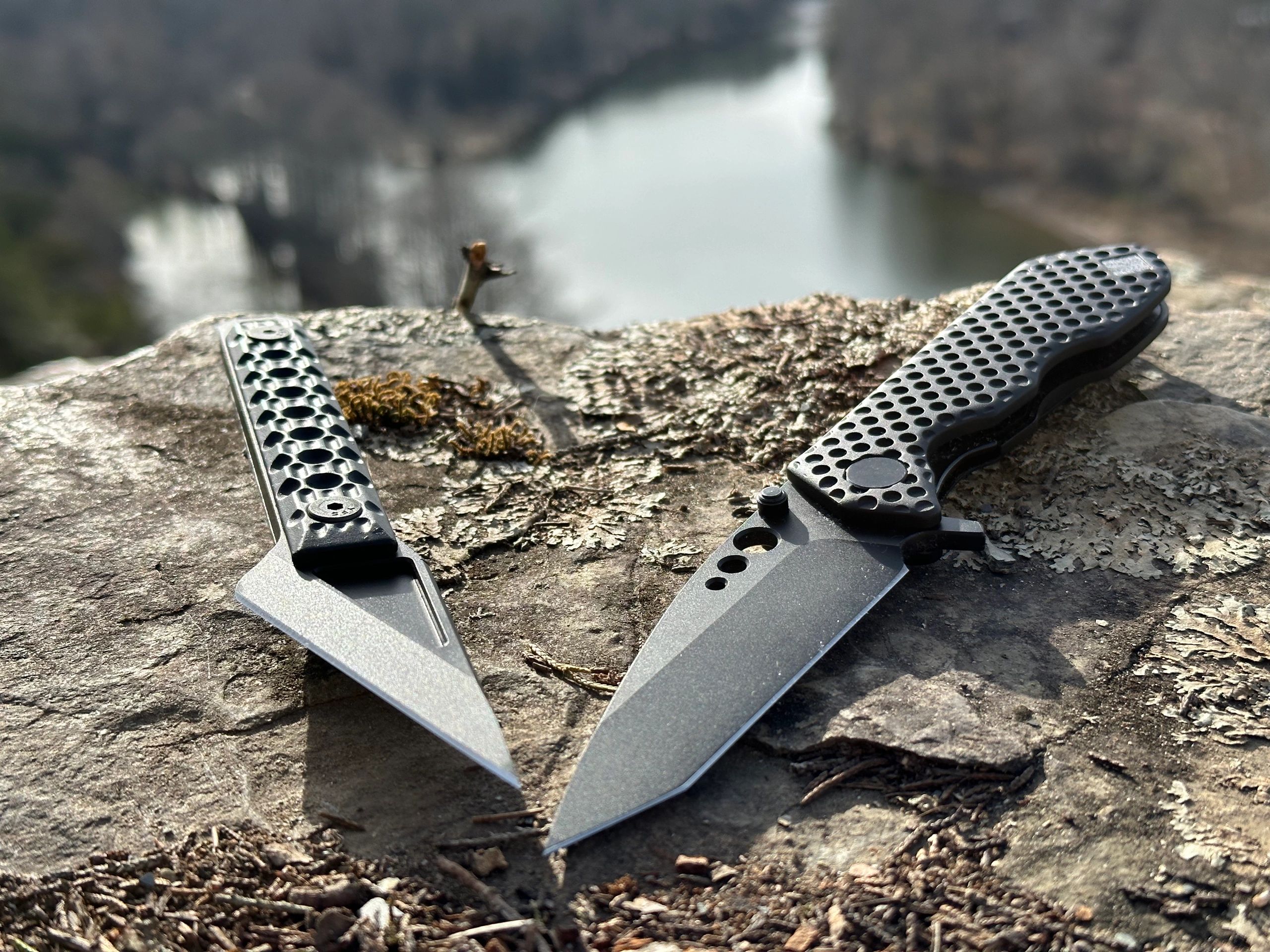 The Eight Things to Consider When Choosing Your Knife