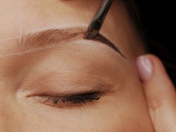 Tinting in Centurion Clubview
Beauty treatment
Glowing Elegance
tint spa
Brows and lashes
brow shape