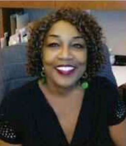 headshot, Maureen Foster