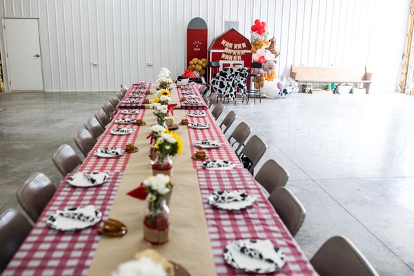 table decor with centerpieces for a birthday party