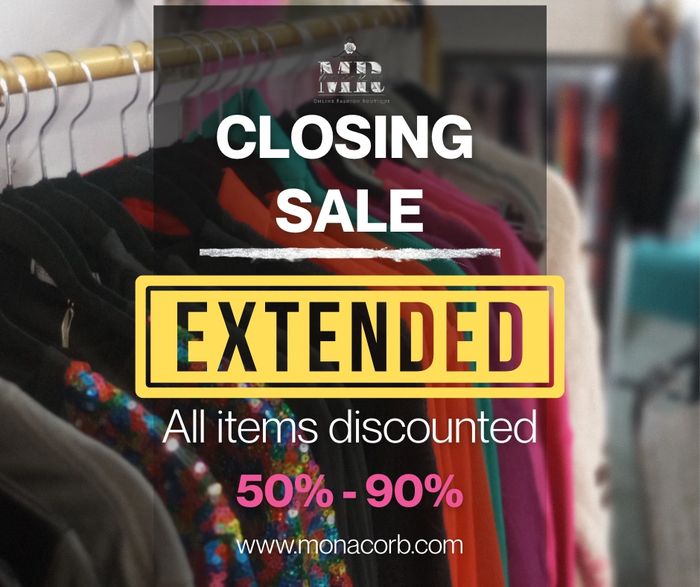 Closeout sale promotional photo