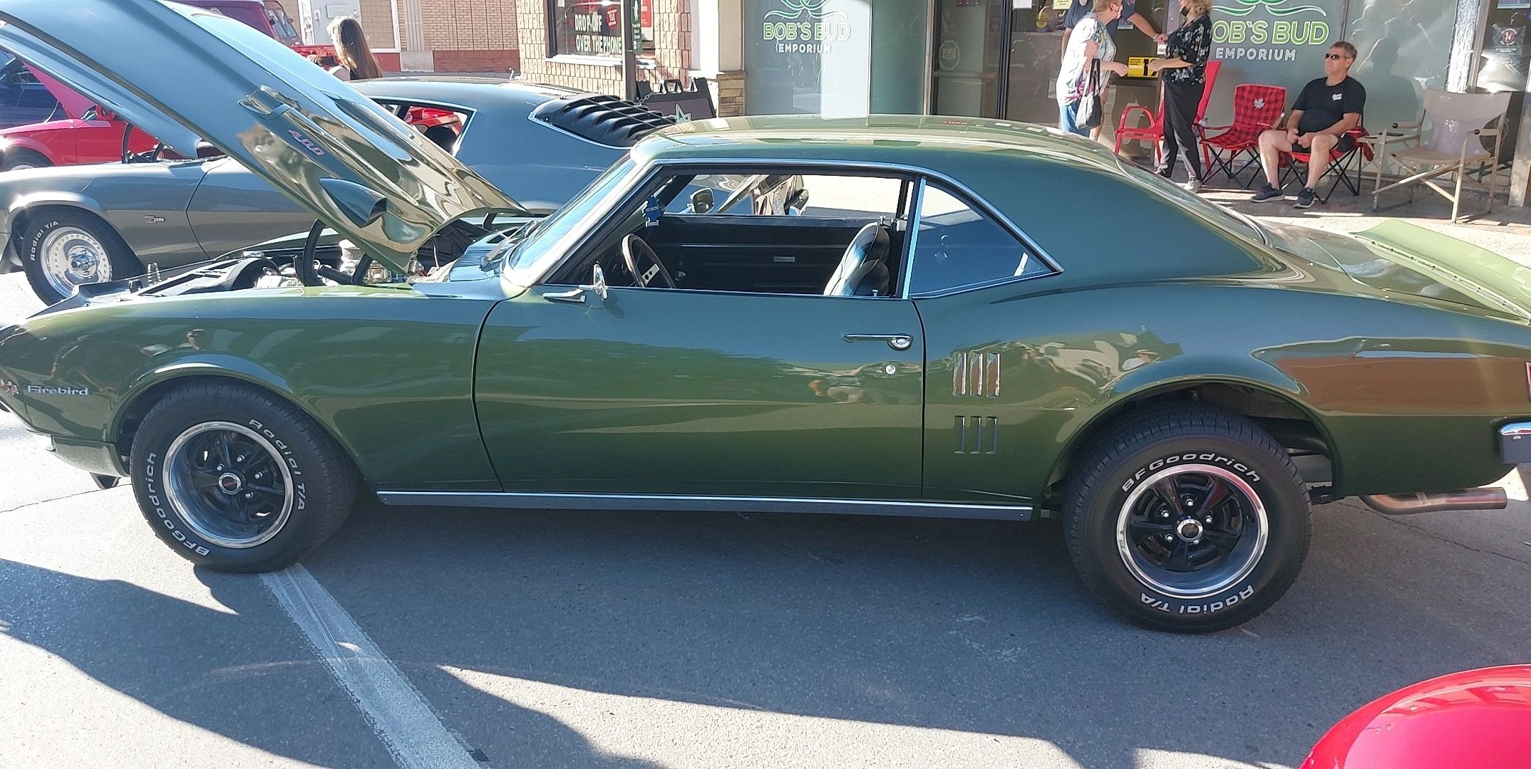 Car Show Bob's Bud Emporium