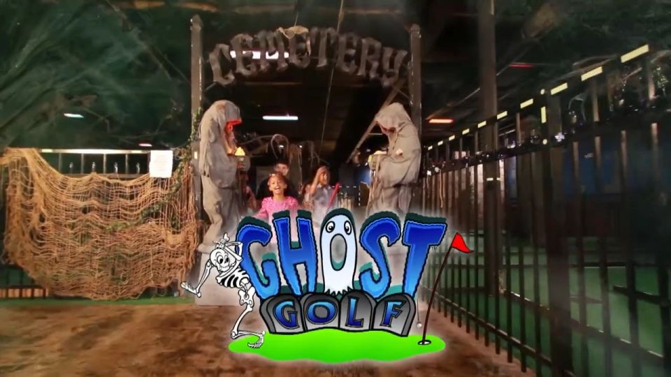 Ghost Golf, indoor mini golf in North Fresno