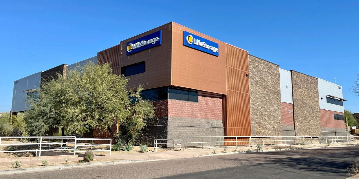 Exterior photo of 7200 Monogram Self Storage in Scottsdale Arizona