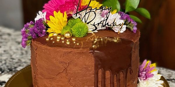 Custom dinner cakes for all occasions.