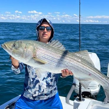Striper fishing
Inshore fishing charters rhode island