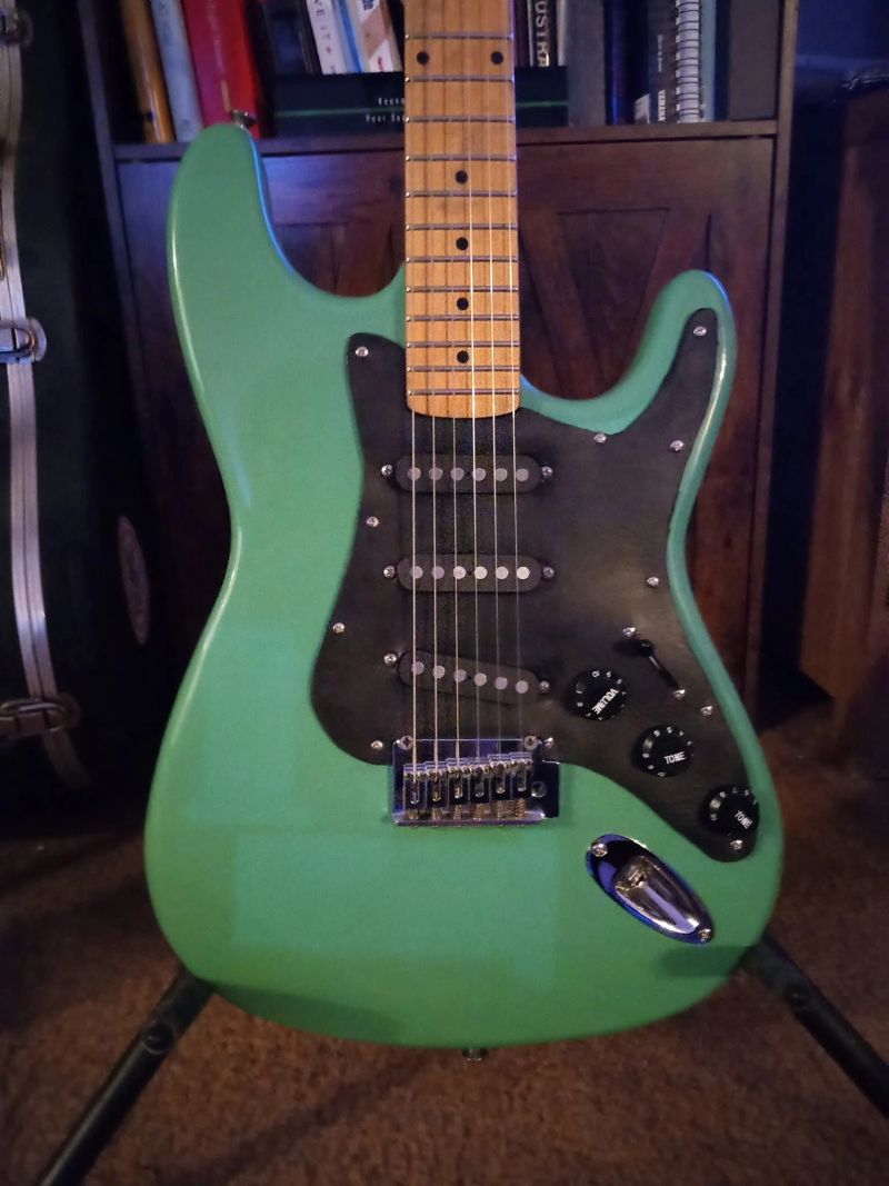 kenny guitar fix 6.jpg
