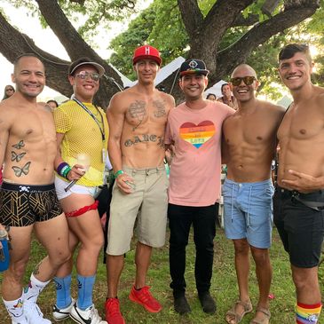 Gay Hawaii Guide, Gay Hawaii, Gay Island Guide, Gay Hawaii Bars, Gay Waikiki Bars, Gay Hawaii Events