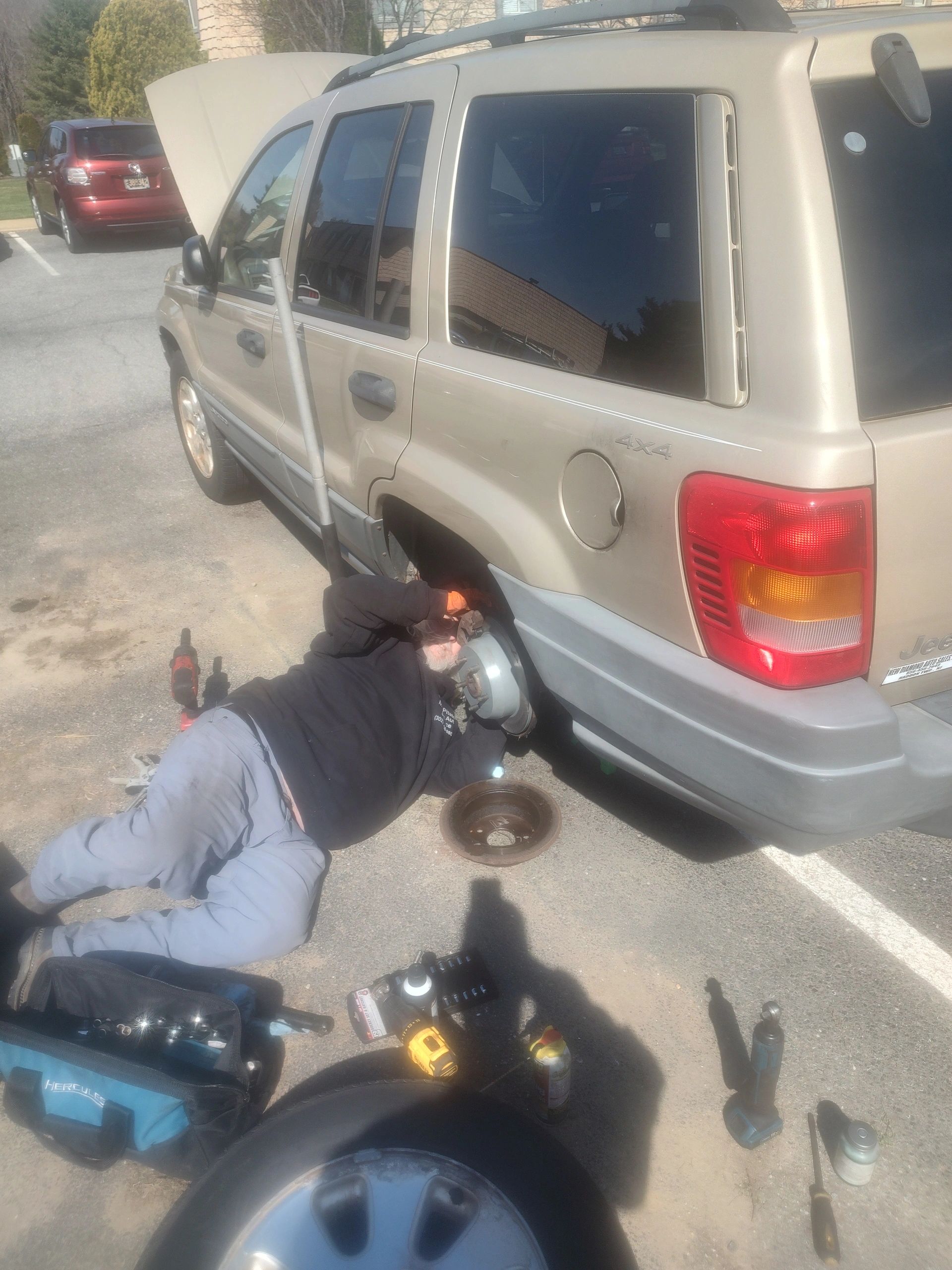 Evans Pit Stop Mobile Auto Service on file