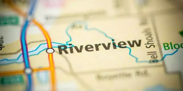 Are you looking to move/buy in Riverview, FL? This guide walks you through the relocation process.