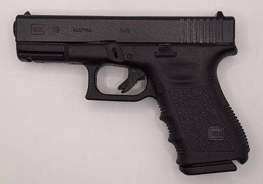 (544) UNFIRED GLOCK 19 GEN 3 9MM W/ 1 MAG $370