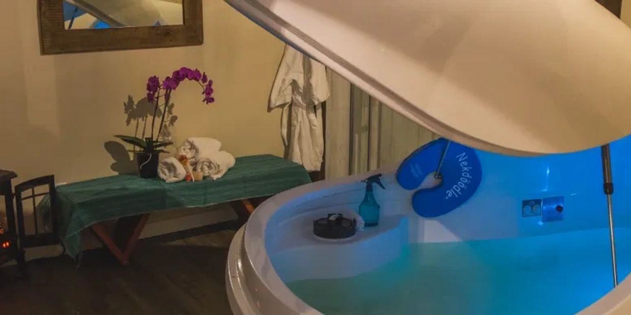 REST Pod -
Restricted Environmental Stimulus Therapy
