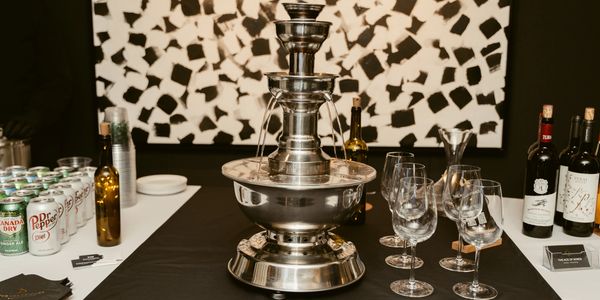 deluxe wine bar, kosher wine, kosher wine expert