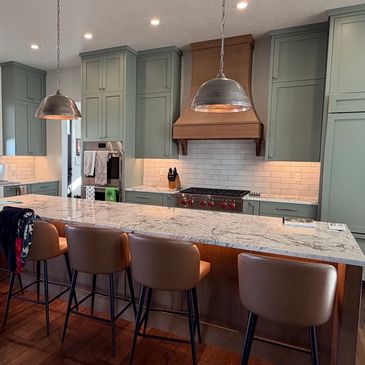 Custom Kitchen Cabinets