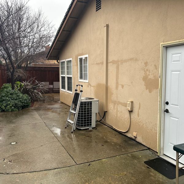 Couch removal-Couch pickup-Gilroy-Morgan hill-Junk removal-Couch hauling-Furniture removal-Junk-