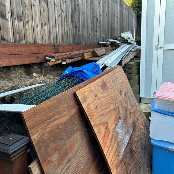 Junk removal Gilroy-Junk removal Morgan hill-Junk removal Hollister-Junk removal San Jose-Couch-Demo