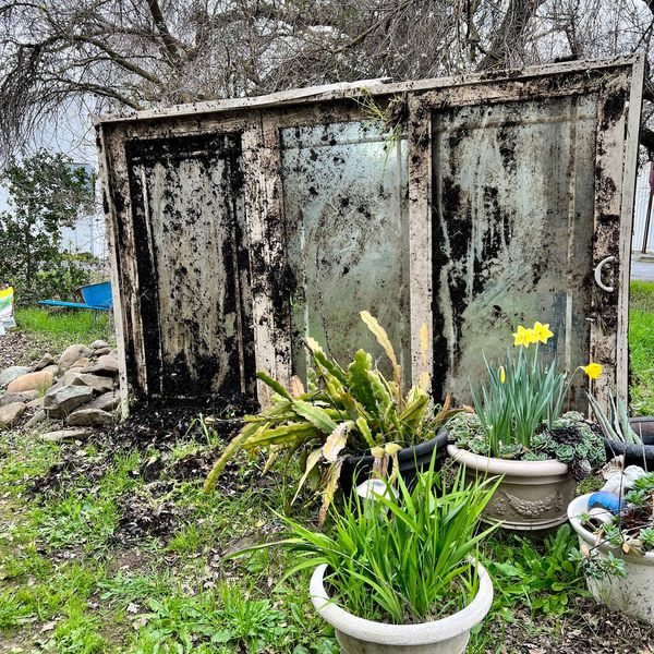 Junk removal-Junk pickup-Gilroy-Hollister-San Jose-Morgan hill-appliance pickup-Couch removal-Demo