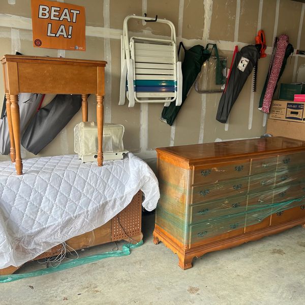 Furniture pickup-Furniture removal-Junk removal-Junk pickup-Junk pickup Morgan hill-Junk haulers-