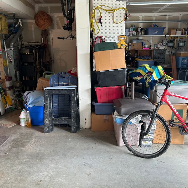 furniture pickup-furniture removal-couch removal-couch pickup-sofa removal-hot tub removal-junk-
