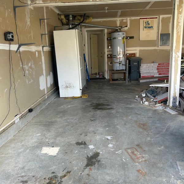 Junk removal-Junk pickup-Hot tub removal-Couch pickup-Couch removal-Sofa removal-Mattress removal-