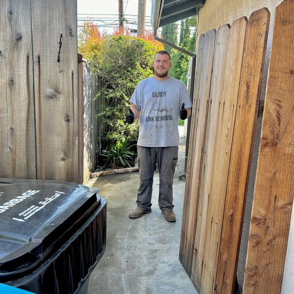 junk removal-junk pickup-property clean out-garbage removal-couch removal-mattress removal-Gilroy-