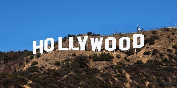 Hollywood Sign photo stop during the Hollywood Value Tours sightseeing tour