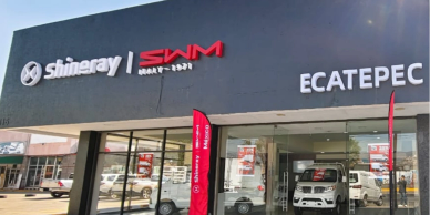 Exterior of a Shineray SWM dealership in Ecatepec.