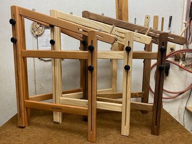 David’s hammered dulcimer adjustable stand. Fully adjustable for angle and height. Knobs make the st
