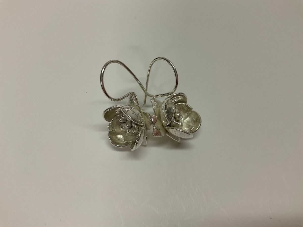 Glacier Pearle Lotus Blossom Earrings – Treasures