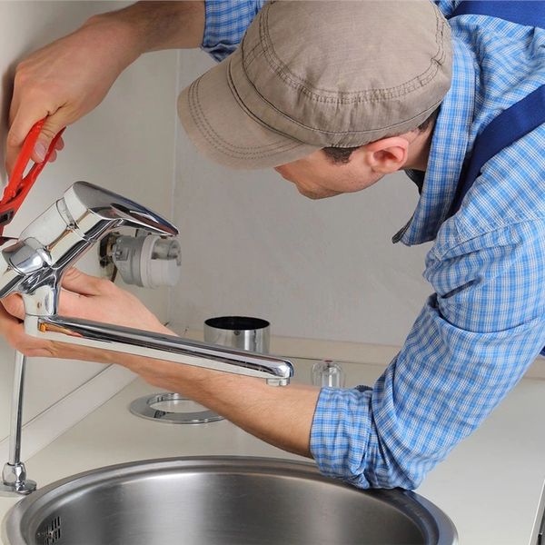 Fixture installation in Toronto, Scarborough, North York, GTA, East York, Etobicoke