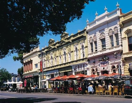 Fix repair holes cracks plaster ceilings walls. Newport Yarraville Seddon Spotswood Altona Footscray