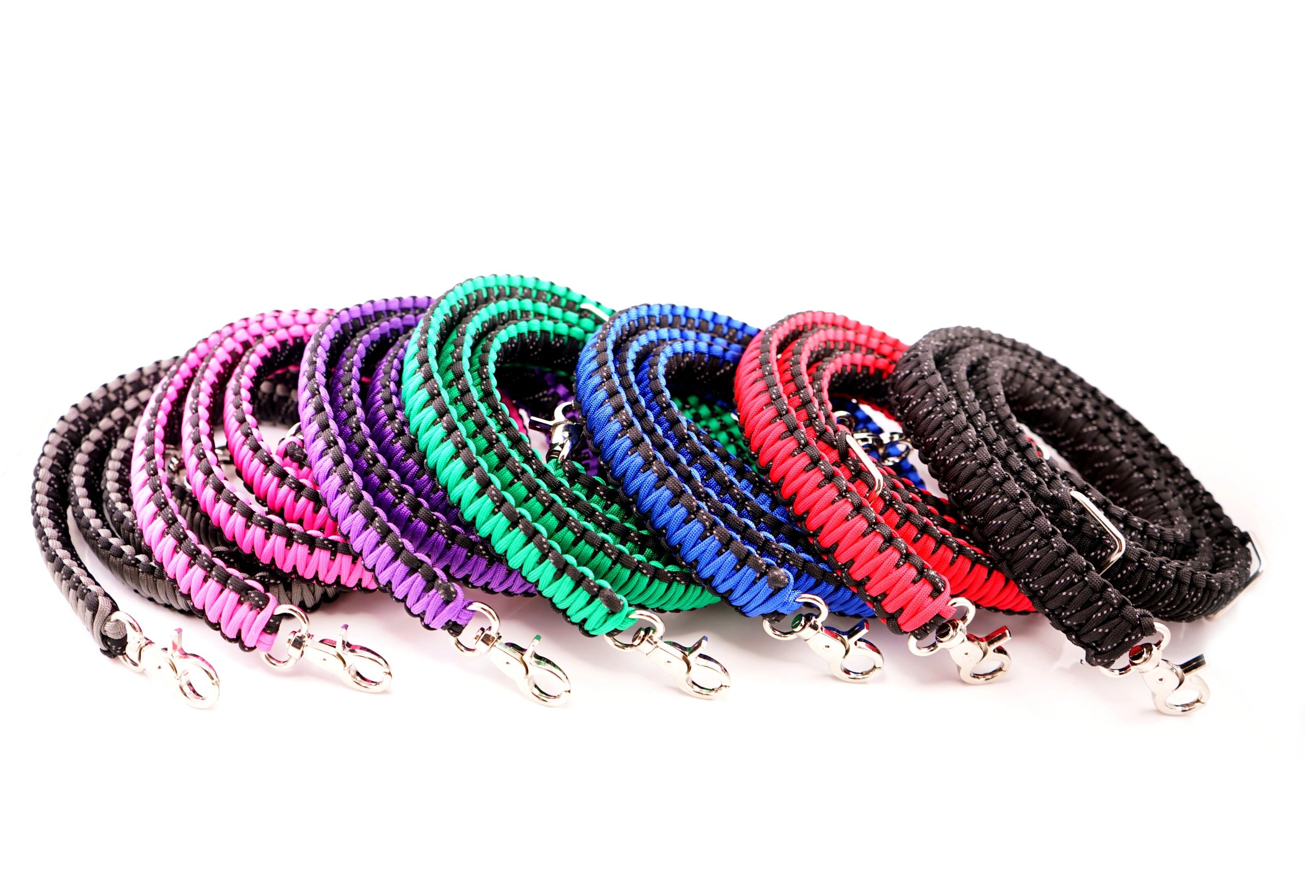 Why You Need a Paracord Strap for Survival & Emergency Situations