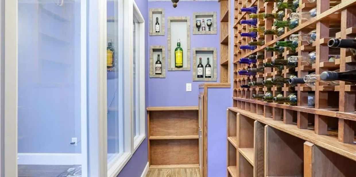 Walk in wine room with 350 bottle storage & display