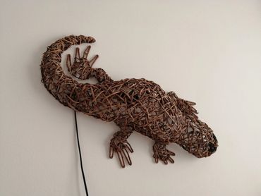 Gecko lamp