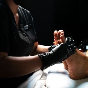 Fresh, healthy feet. Pedicure pour homme