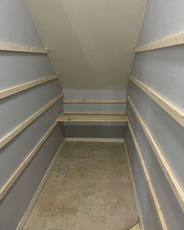 (Before) Closet pantry