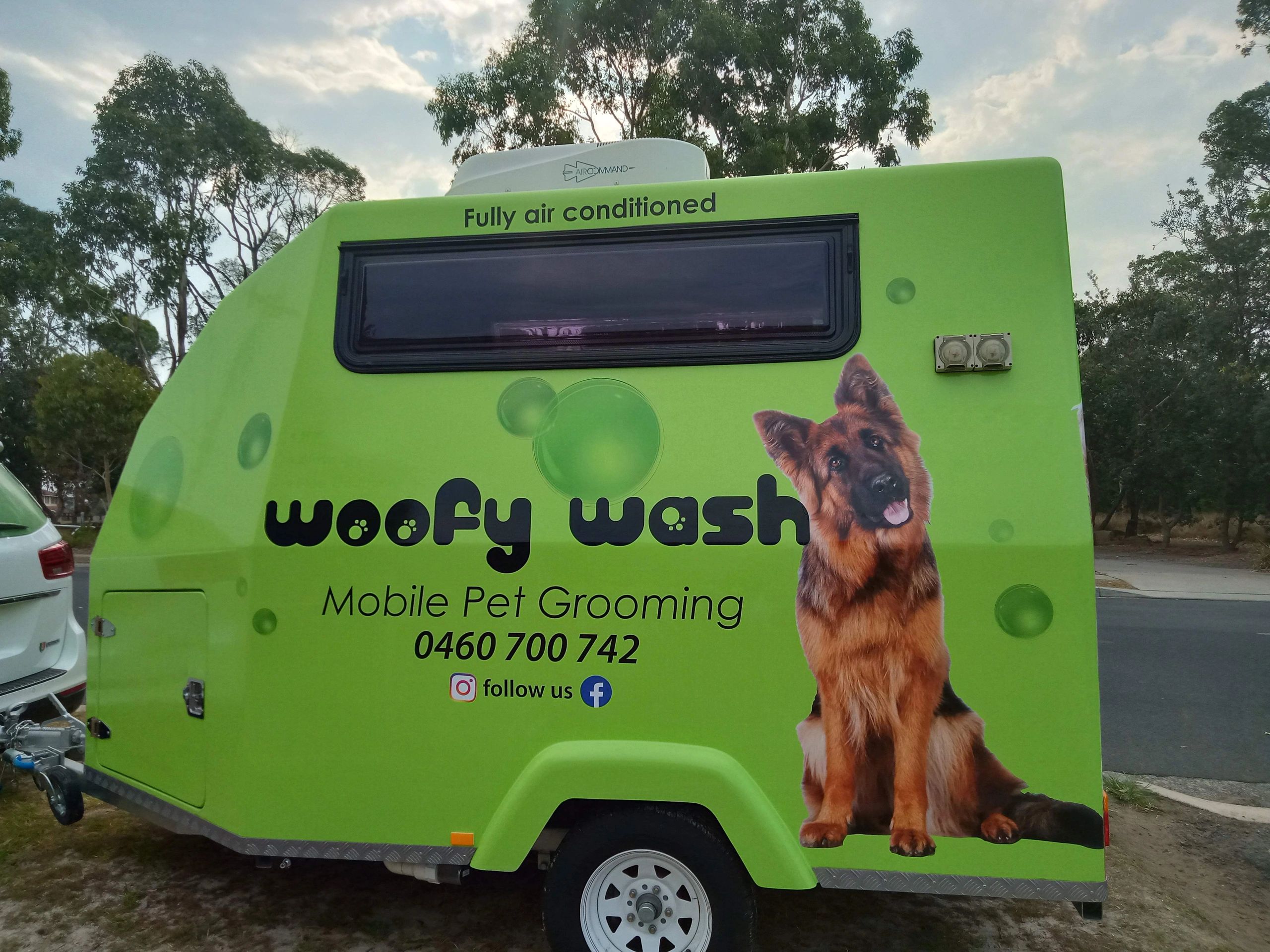 Woofy wash mobile pet grooming Dog Grooming, Pet Groomer