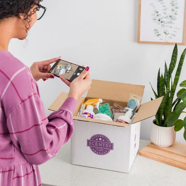 #Gift box Scentsy
