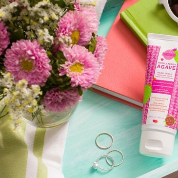 Hand Cream
#scentsy Hand cream lotion