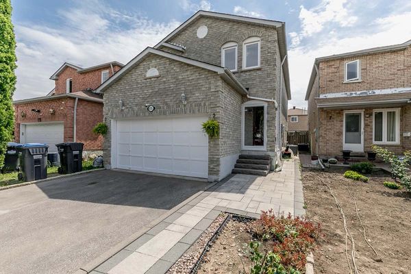 171 Ecclestone Drive, Brampton