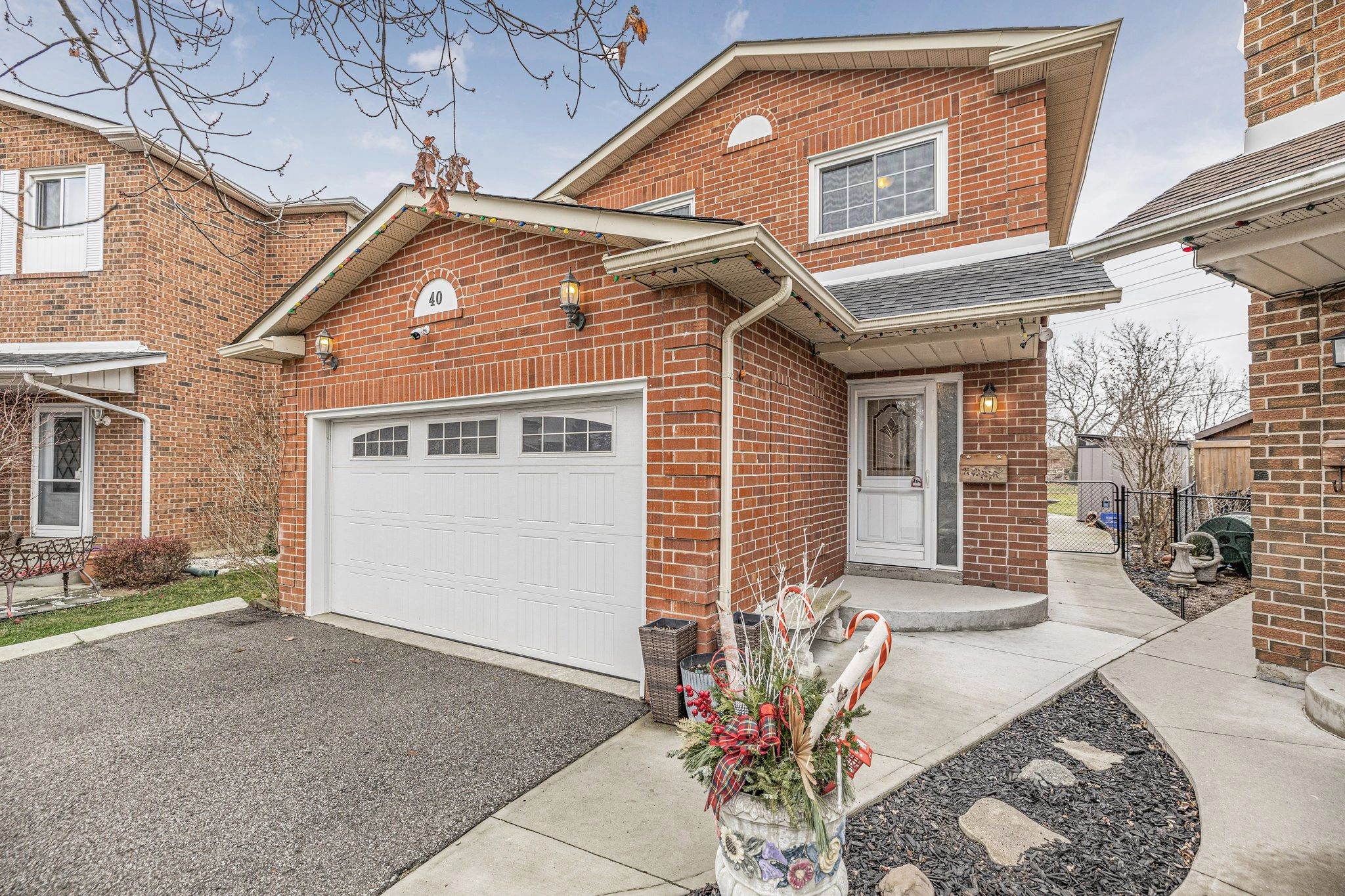 40 CRENSHAW COURT, BRAMPTON