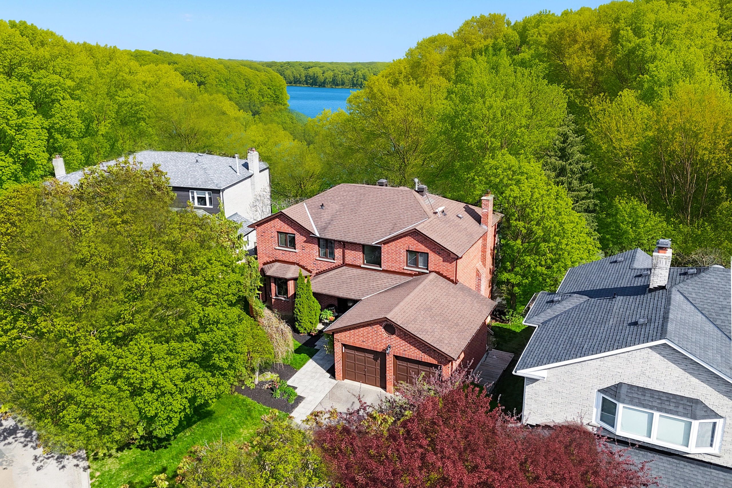 25 Brookbank Court, Brampton